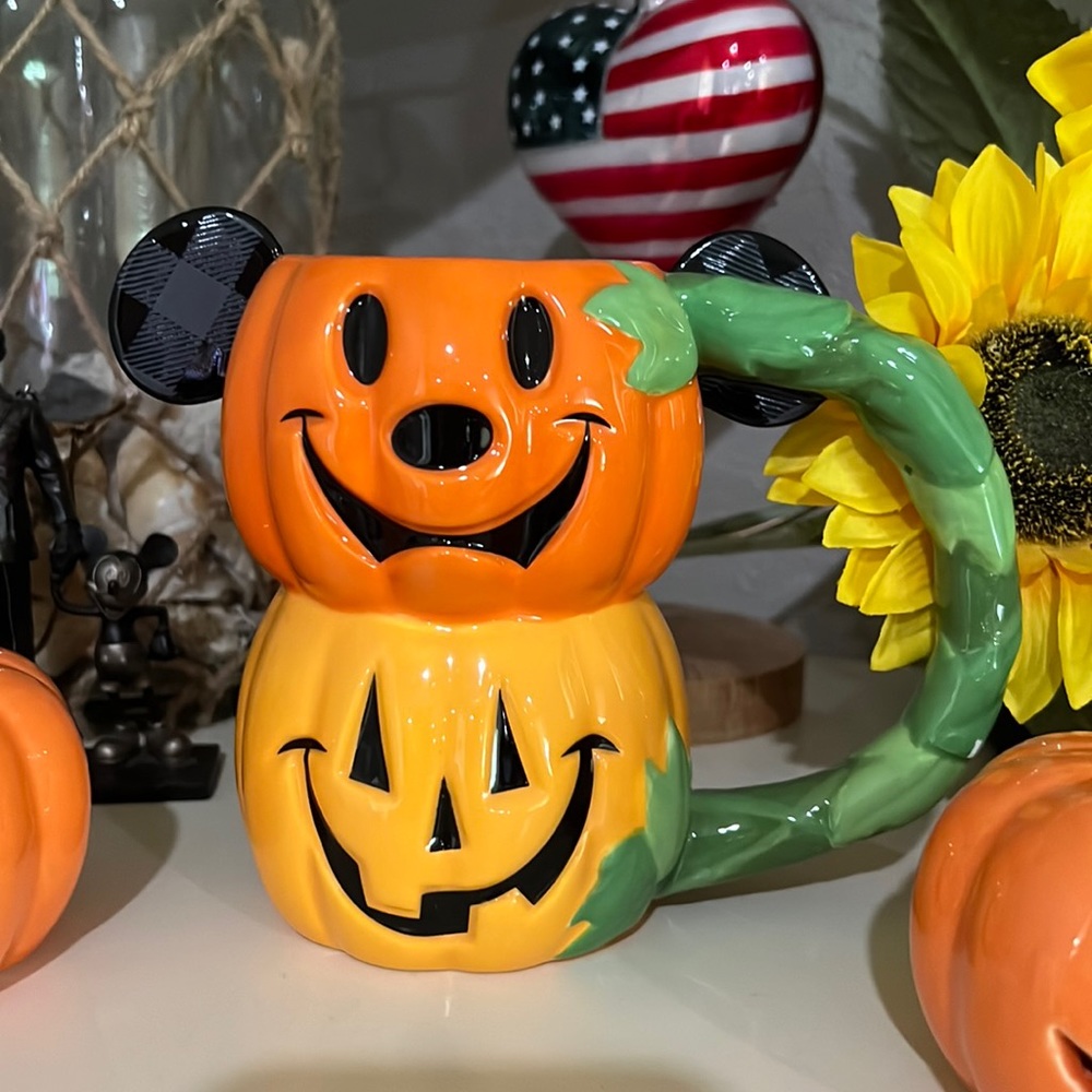 NWT Disney Halloween Mickey Double Mug